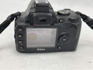 camara digital reflex nikon d40