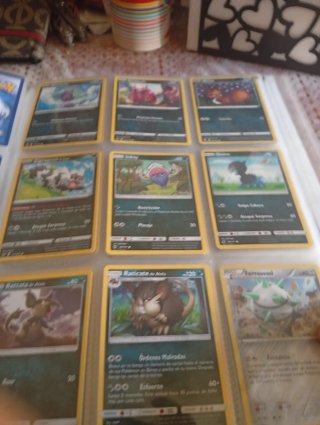 Cartas Pokémon bulk más otras raras