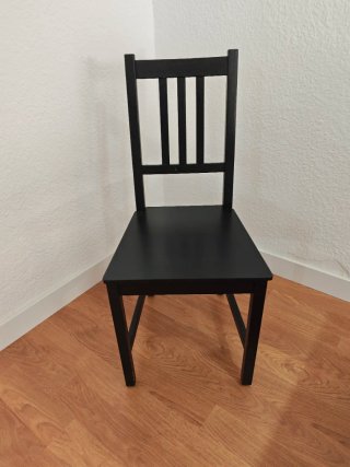 Mesa de comedor Stefan Ikea negra con 6 sillas,