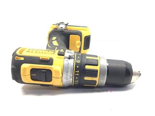 taladro a bateria dewalt dcd795