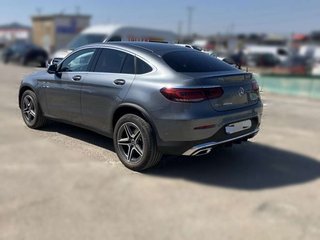 MERCEDES glc