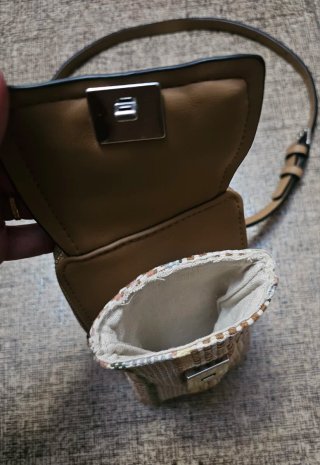 Bandolera para móvil tejida