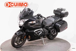 TRIUMPH TROPHY SE