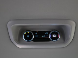 Ford Tourneo Custom BEV 64kWh Titanium X L1 Auto 160 kW (218 CV)