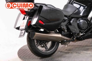 TRIUMPH TROPHY SE