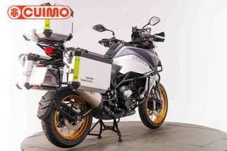 QJ MOTOR SRT 800 X
