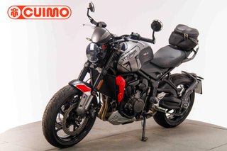 TRIUMPH TRIDENT 660