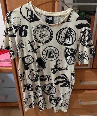 Camiseta New Era NBA Estampado Equipos