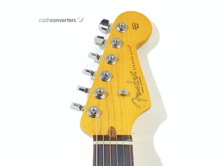 guitarra electrica fender stratocaster professional ii