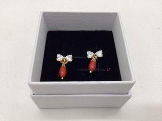 pendientes oro 18k con piedra con coral