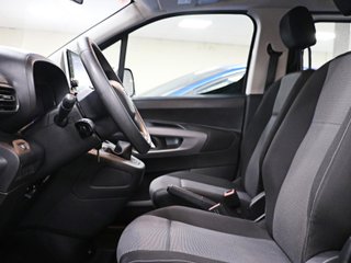 Toyota Proace City 1.5 D VX L1 75 kW (102 CV)