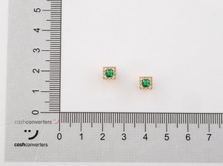 pendientes oro 18k con piedra con circonita