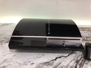 PlayStation 3 Fat Negra + GTA V