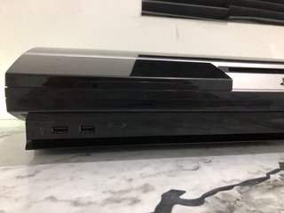 PlayStation 3 Fat Negra + GTA V