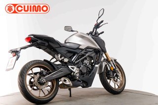 HONDA CB 125 R