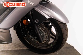 KYMCO GRAND DINK 300
