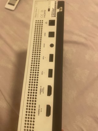 Xbox One S Blanca con Mando
