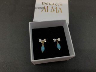 pendientes oro 18k con piedra con turquesa