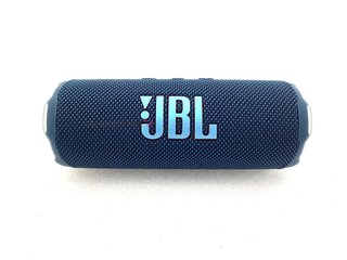 altavoz portatil bluetooth jbl flip 7