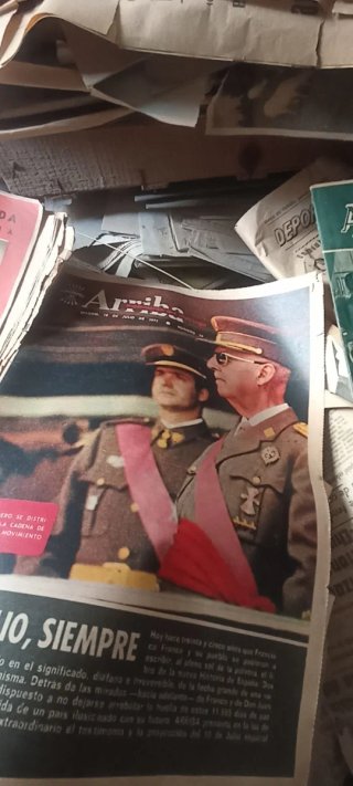 Periódicos antiguos , Franco