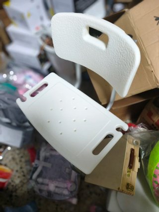 Silla de ducha ajustable ligera