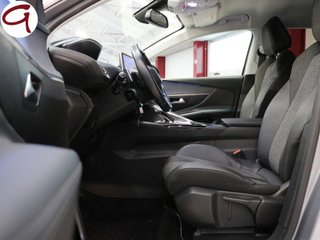 Peugeot 3008 BlueHDI 130 SANDS Allure EAT8 96 kW (130 CV)