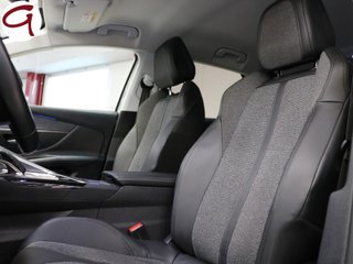 Peugeot 3008 BlueHDI 130 SANDS Allure EAT8 96 kW (130 CV)