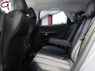 Peugeot 3008 BlueHDI 130 SANDS Allure EAT8 96 kW (130 CV)