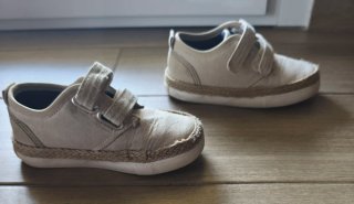 Zapatos infantiles talla 25