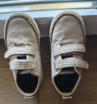 Zapatos infantiles talla 25