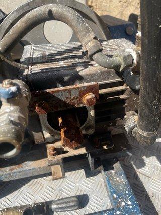 Cuba agua motor bomba