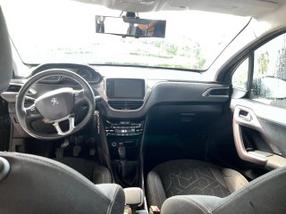 Peugeot 2008 2015