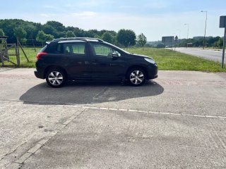 Peugeot 2008 2015