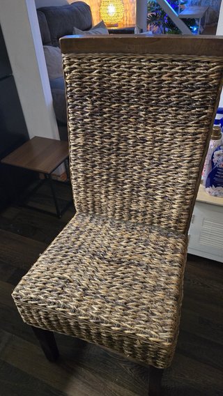 Mesa redonda madera y 4 sillas