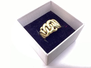 anillo oro 18k