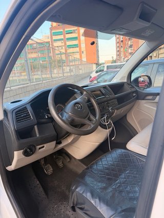 Volkswagen Transporter T6 2015