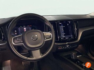 Volvo XC60 2.0 B4 D AWD Plus Dark Auto