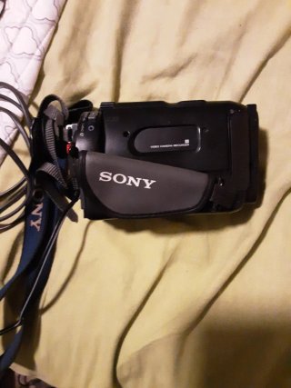 Videocámara Sony Handycam Video 8 XR negociable 90
