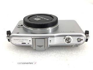 camara digital evil olympus pen e-pm1