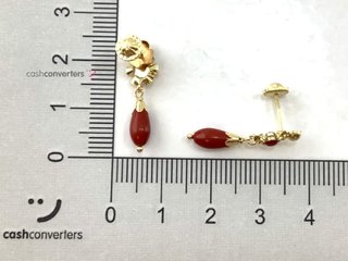 pendientes oro 18k con piedra con coral