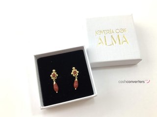 pendientes oro 18k con piedra con coral