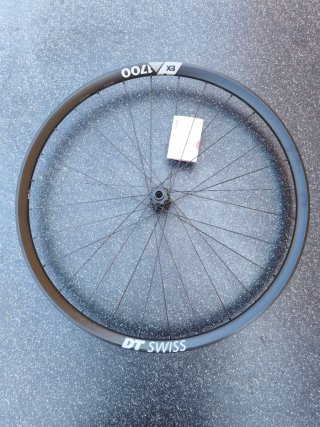 Rueda DT SWISS EX1700 *NUEVA* Delantera 29"