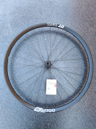 Rueda DT SWISS EX1700 *NUEVA* Delantera 29"