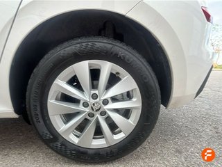 Skoda Kamiq 1.0 TSI 70kW (95CV) SELECTION
