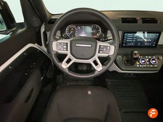 Land-Rover Defender 2.0 D200 SD4 HSE 110 Auto 4WD