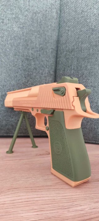 Pistola Decorativa 3D