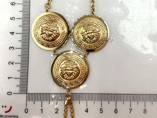 manita oro 18k