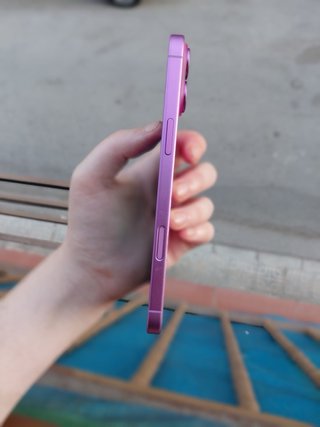 iPhone 16 Plus rosa