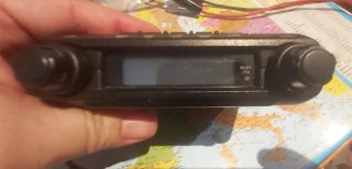 Emisora Yaesu FT-1500 VHF