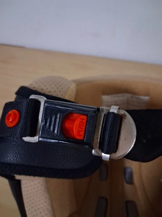Casco Moto Nero con Visiera